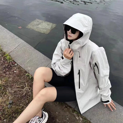 Women’s Gore-Tex Hard Shell Jacket